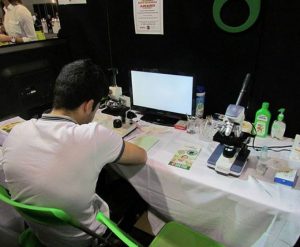 hair-mite-test-ungex-mindbodyspirit-festival-13-680x560_c | Ungex | Demodex