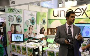 salon-melbourne-mite-test-hairloss-2-960x600_c | Ungex | Demodex